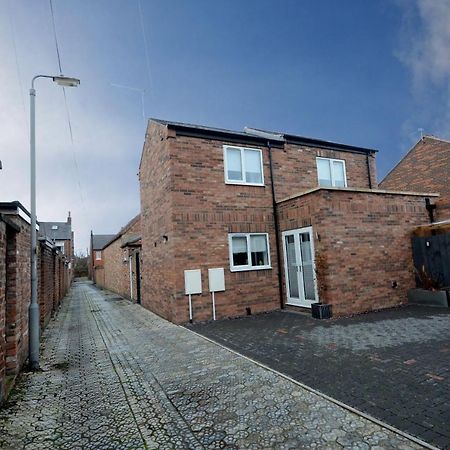 The Mews - 2 Bedroom Luxury, Spacious House With Free Parking York Extérieur photo