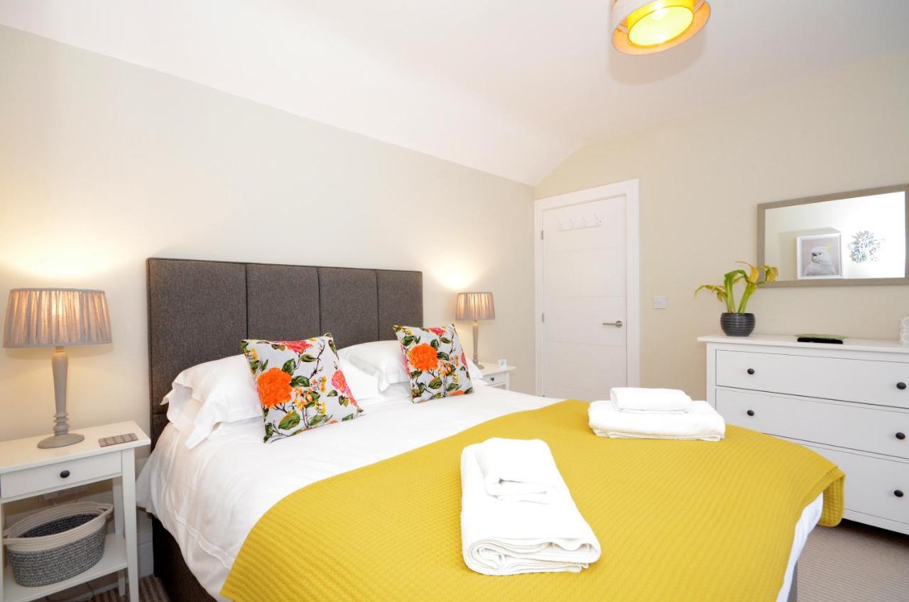 The Mews - 2 Bedroom Luxury, Spacious House With Free Parking York Extérieur photo